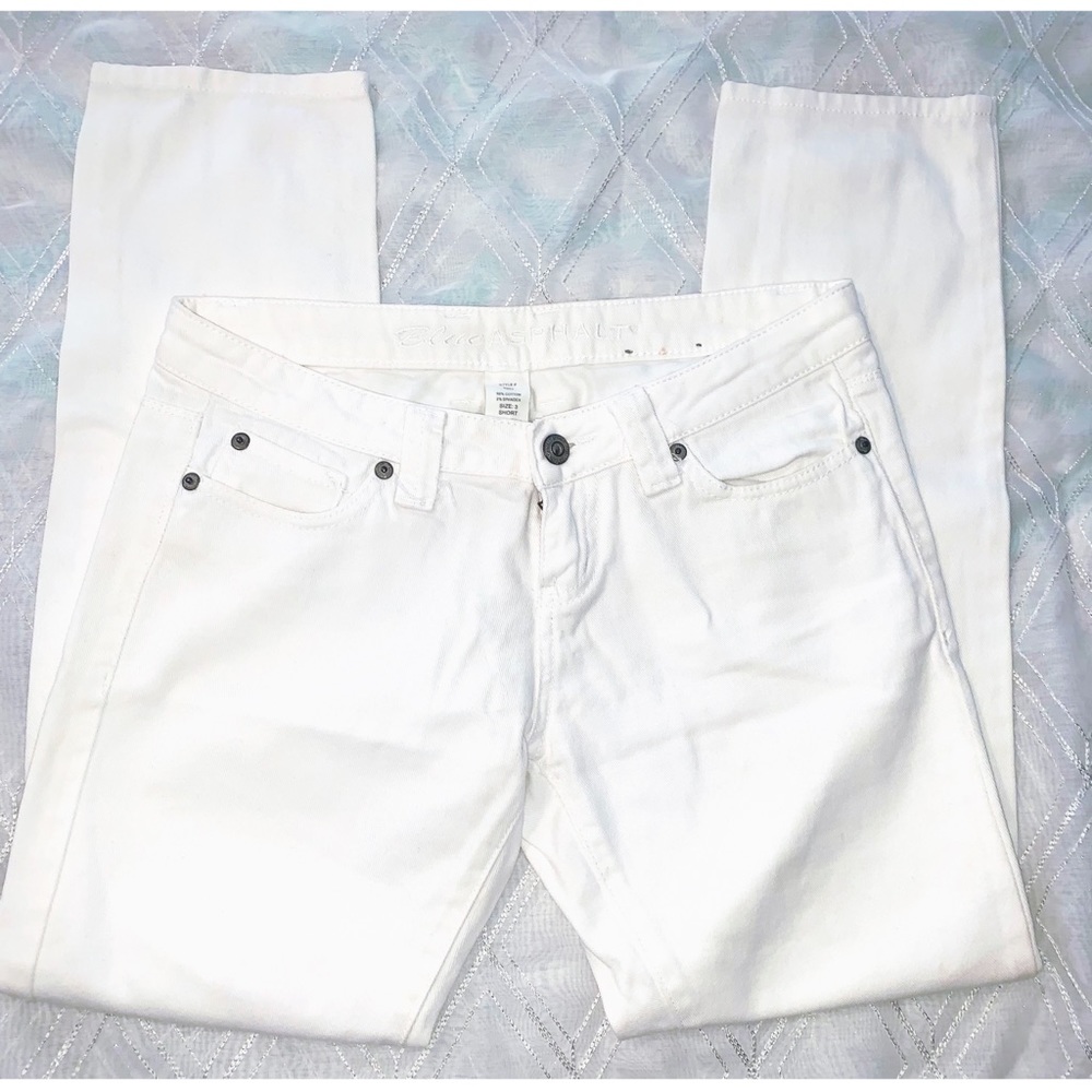 Like New White Short Jeans!